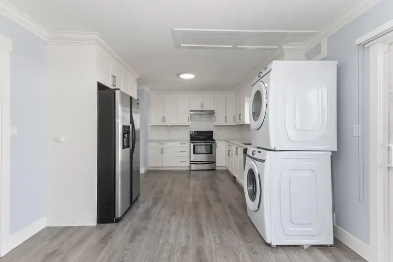 32317 ADAIR AVENUE - photo 4 of 39