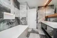 804 1342 JOHNSTON ROAD - thumbnail 21