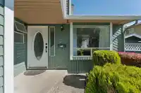 11761 81A AVENUE - thumbnail 2