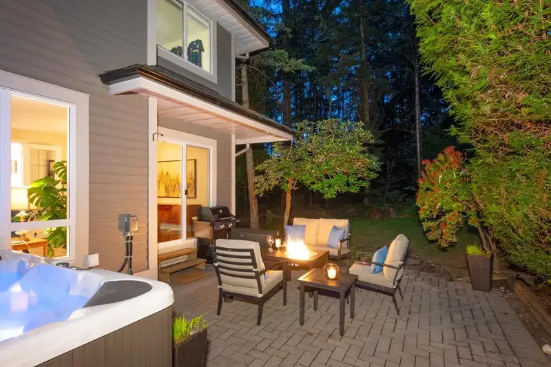 1 181 RAVINE DRIVE - photo 1 of 40