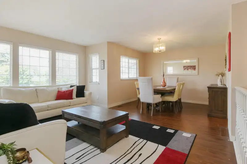 6084 185 STREET - photo 3 of 36