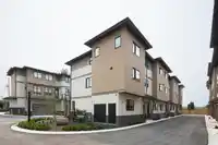 13 1641 KING CRESCENT - thumbnail 5