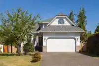 654 WALNUT PLACE - thumbnail 1