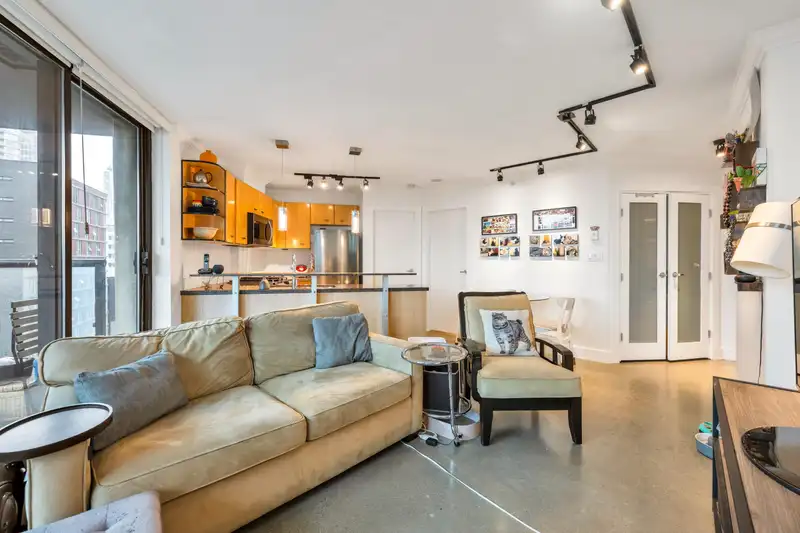 1007 501 PACIFIC STREET - photo 2 of 31