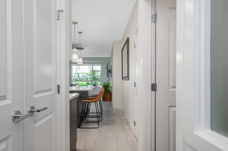 A117 20834 80 AVENUE - photo 3 of 22