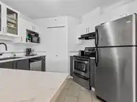 311 19750 64 AVENUE - thumbnail 3