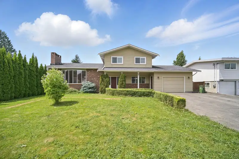 10065 DUBLIN DRIVE - photo 1 of 24