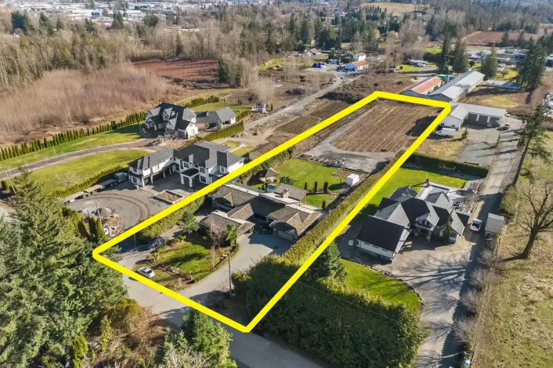 29852 MACLURE ROAD - photo 1 of 40