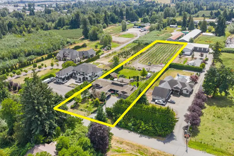 29852 MACLURE ROAD - photo 3 of 40