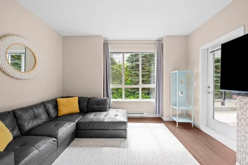 209 270 FRANCIS WAY - photo 3 of 31