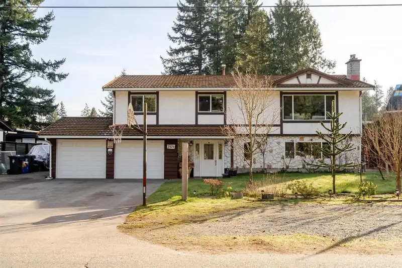 3924 205B STREET - photo 1 of 40