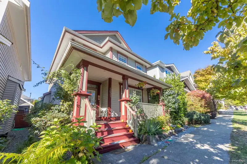6631 192A STREET - photo 2 of 40