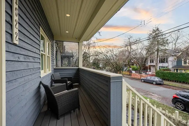 1022 ODLUM DRIVE - photo 3 of 40
