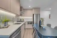 2405 10750 135A STREET - thumbnail 4