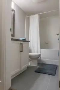 2111 165B STREET - thumbnail 34