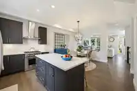 2111 165B STREET - thumbnail 9