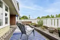 7 240 E KEITH ROAD - thumbnail 39