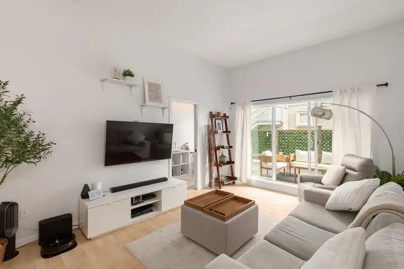 204 7031 BLUNDELL ROAD - photo 2 of 25