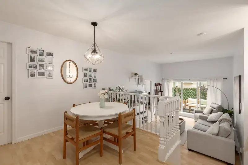 204 7031 BLUNDELL ROAD - photo 4 of 25