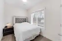 28 8033 166B STREET - thumbnail 5