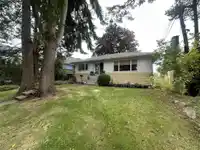313 E 13TH STREET - thumbnail 3