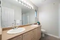 37 20560 66 AVENUE - thumbnail 19