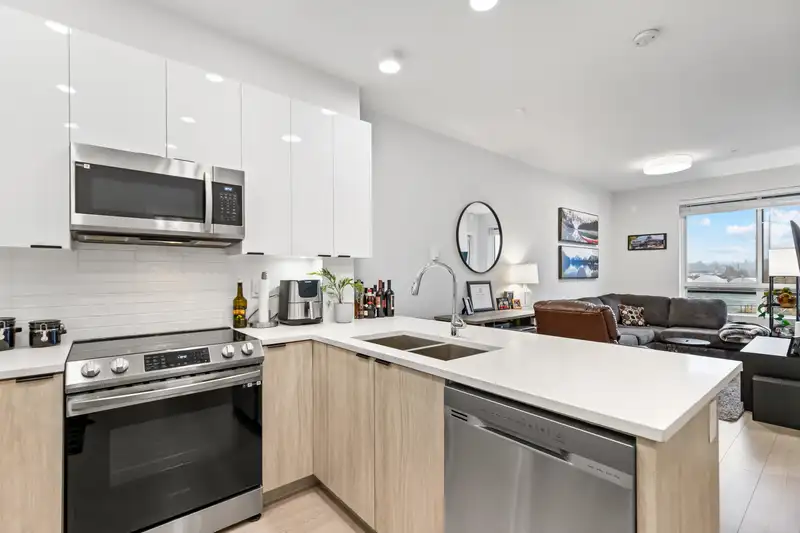 314 20360 LOGAN AVENUE - photo 1 of 27