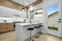 2 1020 NOOTKA STREET - thumbnail 4