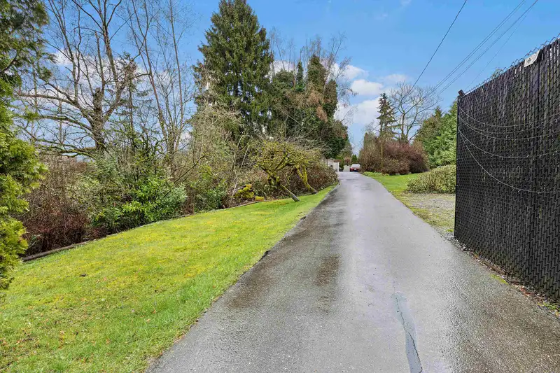 7444 184 STREET - photo 2 of 40