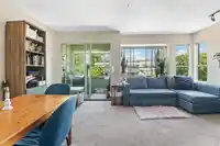 PH1 120 GARDEN DRIVE - thumbnail 16
