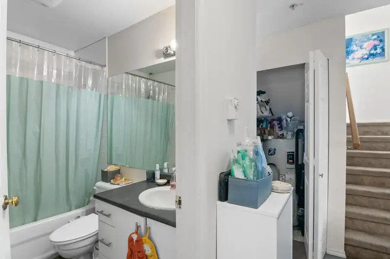 PH1 120 GARDEN DRIVE - photo 3 of 19