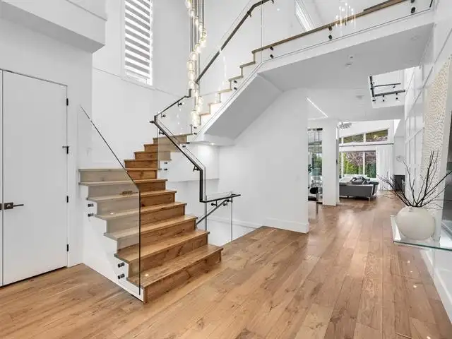 2875 164A STREET - photo 3 of 39