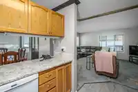 97 9055 ASHWELL ROAD - thumbnail 14