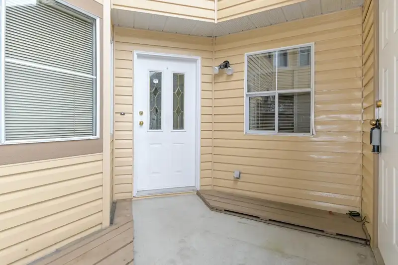 8 6140 192 STREET - photo 4 of 28