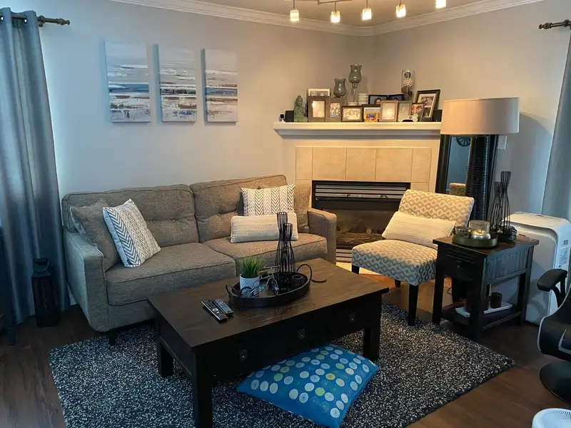 107 20189 54 AVENUE - photo 4 of 17