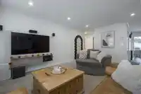 5 20738 DOUGLAS CRESCENT - thumbnail 9