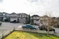 49 8888 216 STREET - thumbnail 33