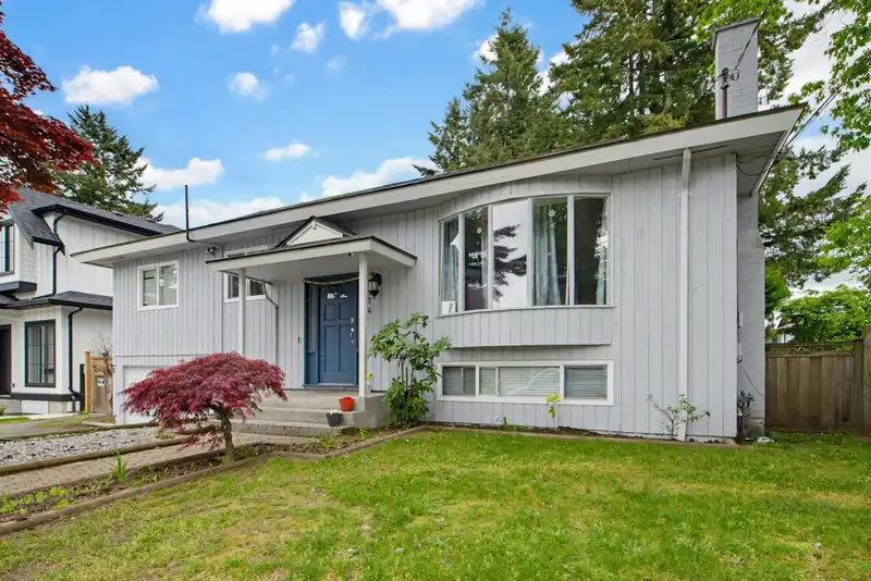 8174 117 STREET - photo 1 of 21