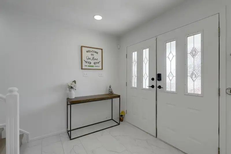 1931 JACANA AVENUE - photo 3 of 40