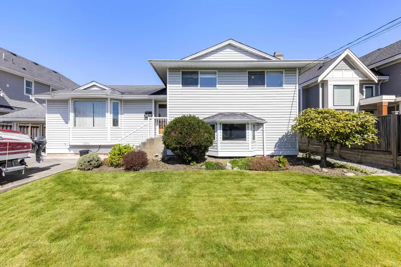 3871 RICHMOND STREET - photo 1 of 38