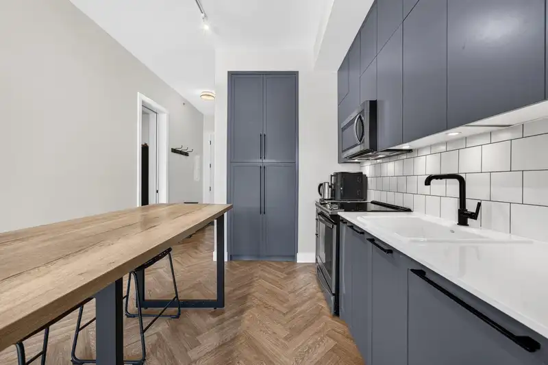 407 10168 149 STREET - photo 3 of 28