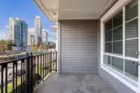 303 545 FOSTER AVENUE - thumbnail 19