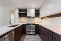 303 545 FOSTER AVENUE - thumbnail 5