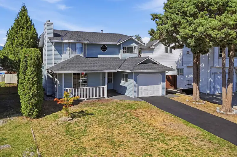 23423 SANDPIPER AVENUE - photo 3 of 37