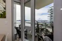 303 185 VICTORY SHIP WAY - thumbnail 9