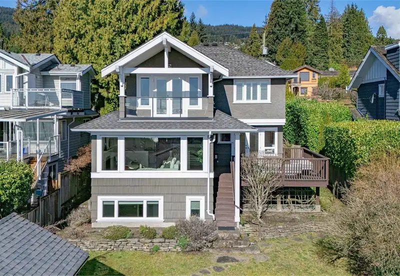 1460 NELSON AVENUE - photo 1 of 40