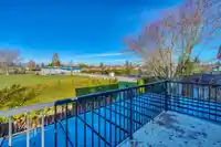 10690 HOLLYBANK DRIVE - thumbnail 2