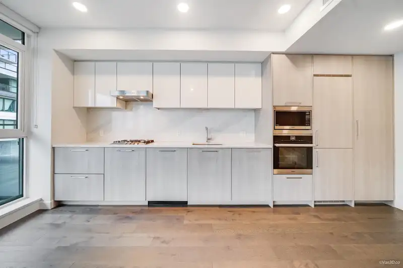 901 3200 CORVETTE WAY - photo 3 of 30
