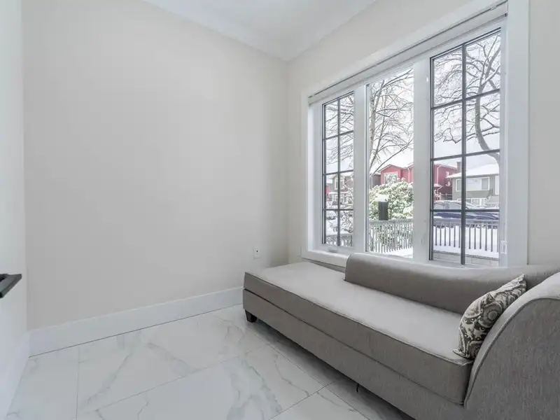 1 6358 WINDSOR STREET - photo 3 of 18