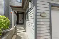 1747 RUFUS DRIVE - thumbnail 4